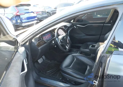 2016 Tesla Model S 90D/P100D/P85D/P90D z USA, uszkodzony, nr VIN 5YJSA1E45GF151693